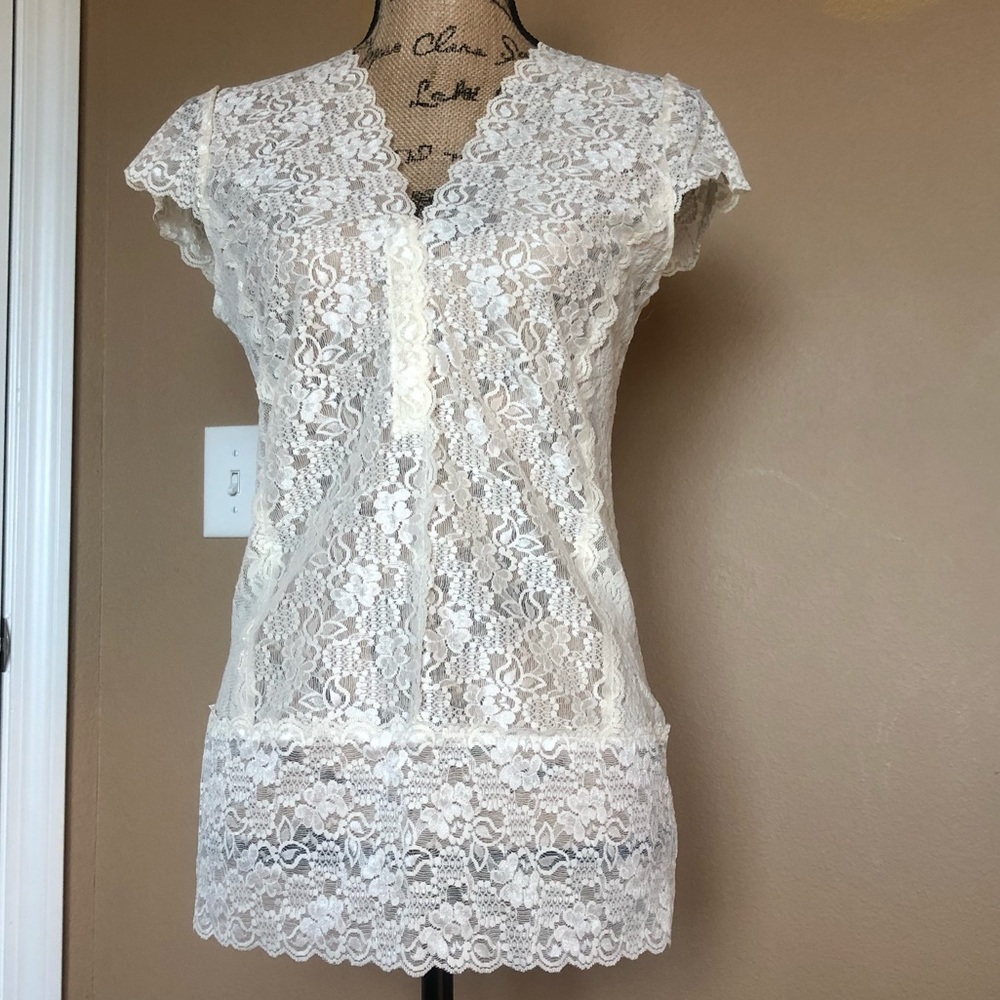 Lace short sleeve top